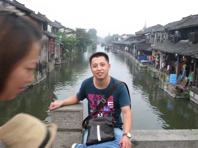 雪糕冰激凌的第一张照片--太原相亲服务中心