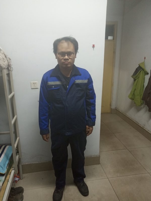 黄俊的第一张照片--太原相亲服务中心