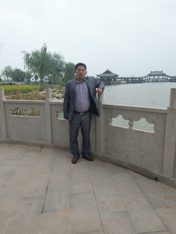 寻找爱的第一张照片--太原相亲服务中心