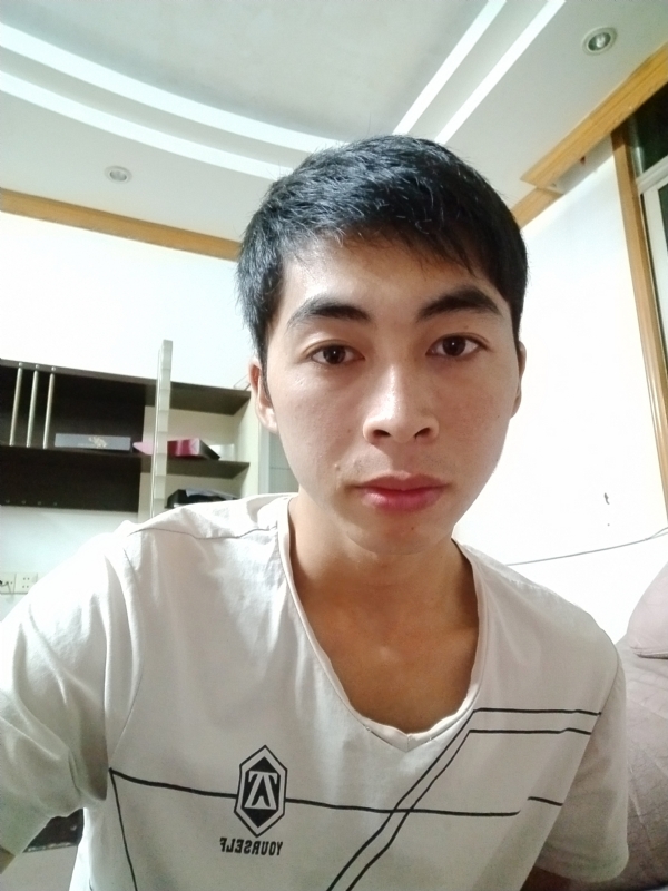 似微笑的第一张照片--太原相亲服务中心