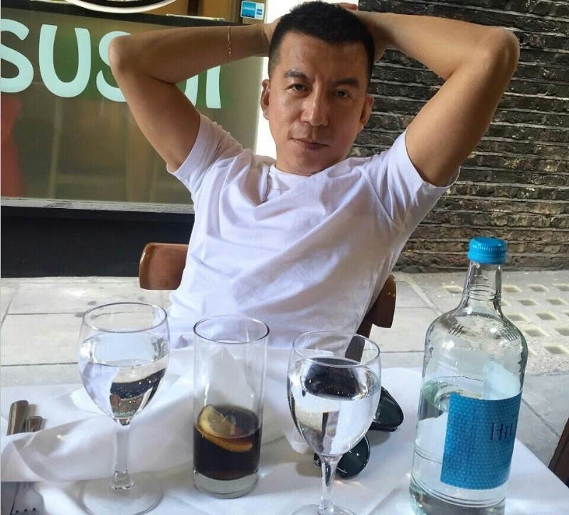 不忘初心的第一张照片--太原相亲服务中心