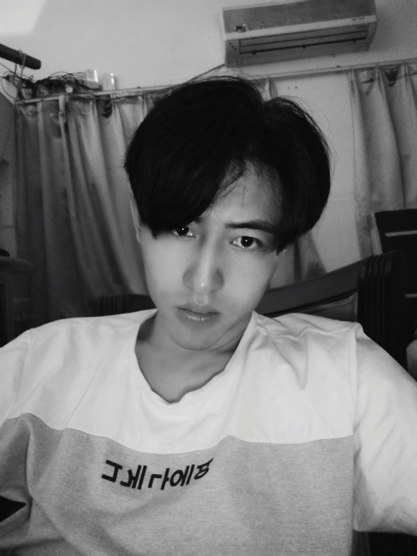 斷笔的第一张照片--太原相亲服务中心