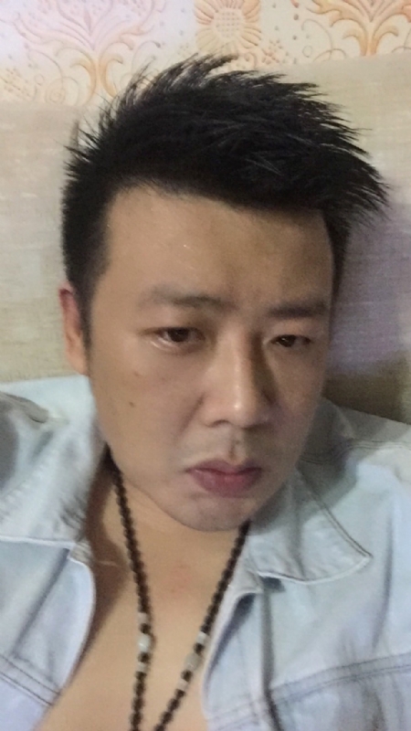 沐浴阳光的第一张照片--太原相亲服务中心