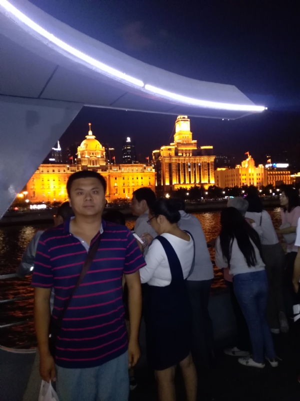 我爱的第三张照片--太原相亲服务中心