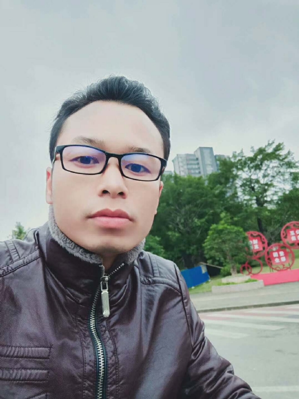 廖军的第二张照片--太原相亲服务中心