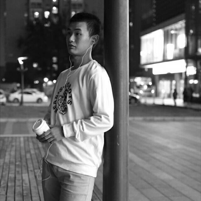 精卫的第一张照片--太原相亲服务中心