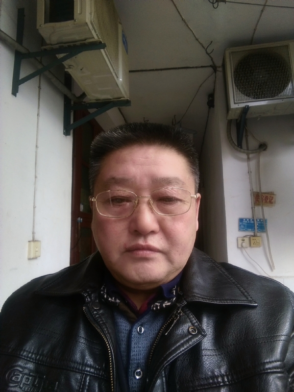 金泰的第一张照片--太原相亲服务中心