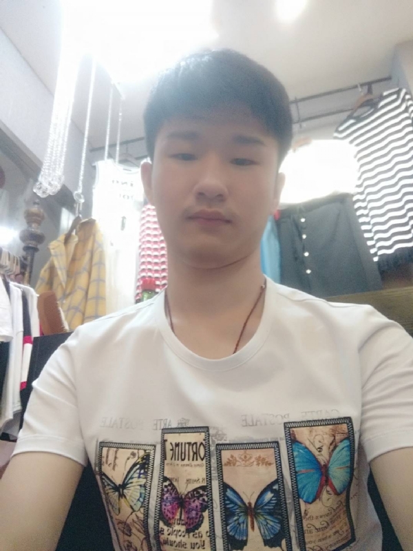 许你一世的第一张照片--太原相亲服务中心