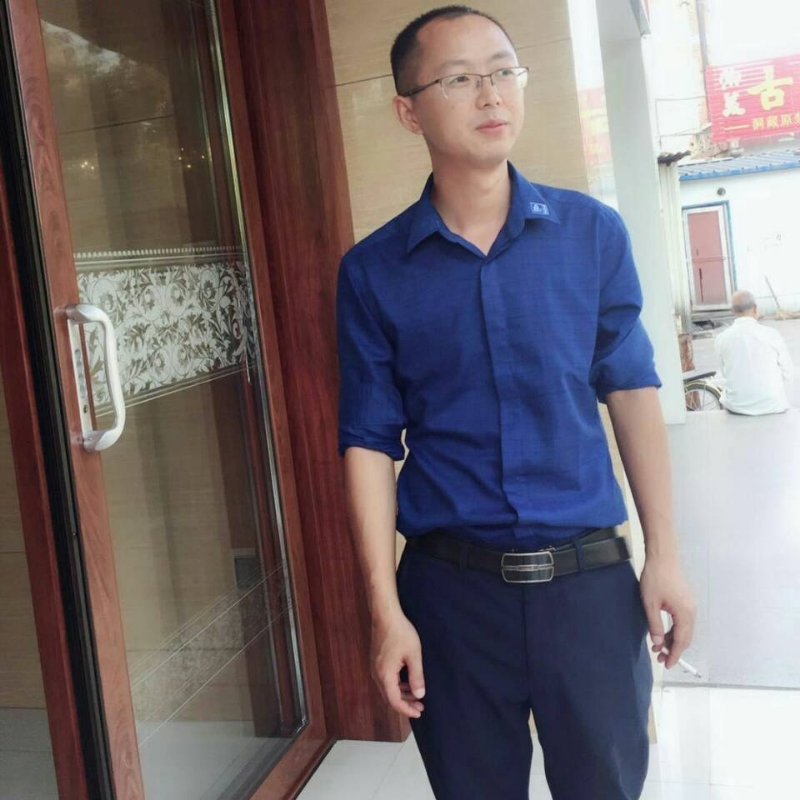 亦久懿旧的第一张照片--太原相亲服务中心