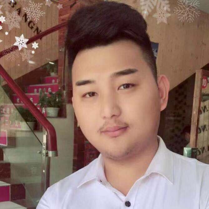 孤独的小飞象的第一张照片--太原相亲服务中心