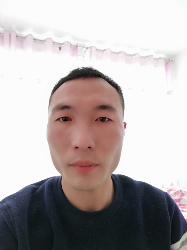 无悔的第一张照片--太原相亲服务中心