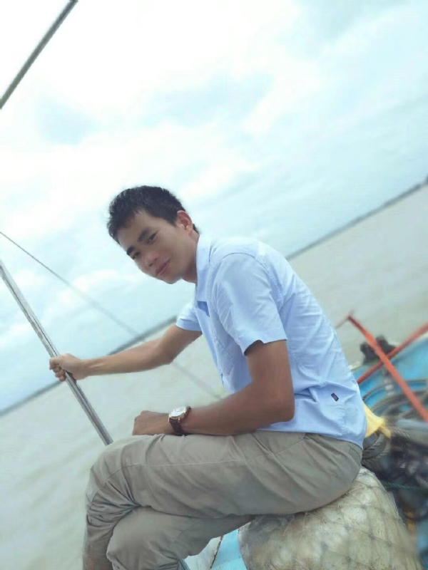 慵懒的猫的第一张照片--太原相亲服务中心