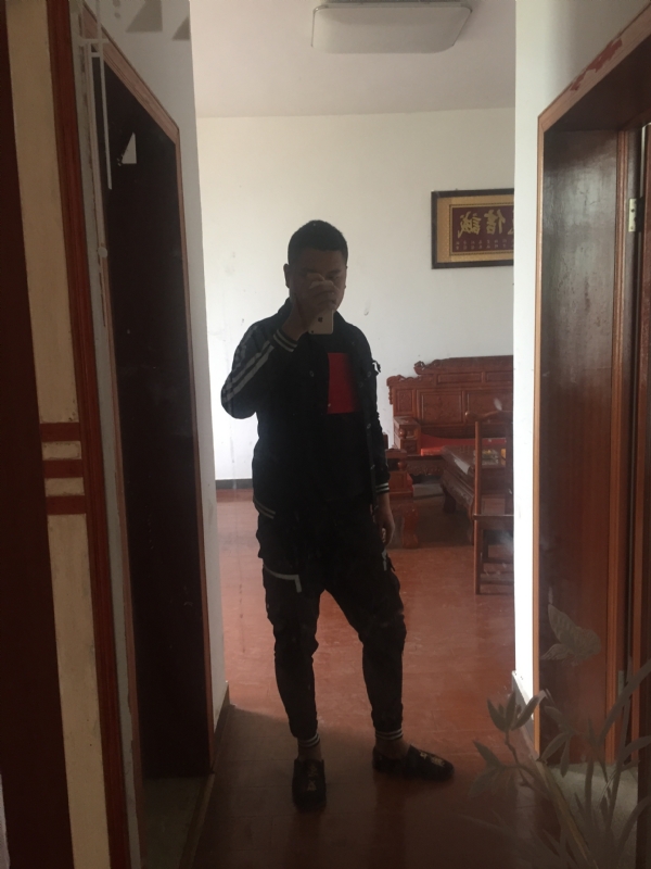 MC无所畏惧的第一张照片--太原相亲服务中心