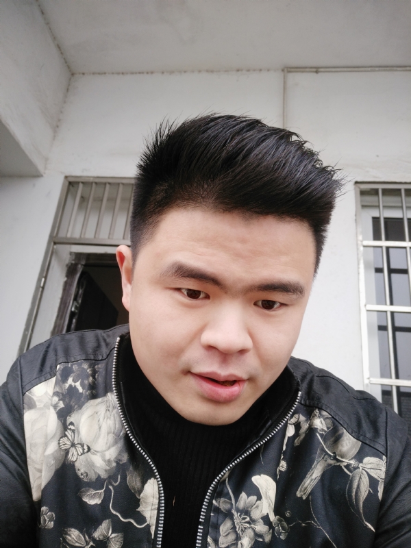 随遇而安的第一张照片--太原相亲服务中心