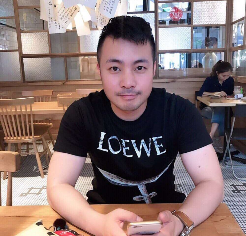 刘江平的第四张照片--太原相亲服务中心