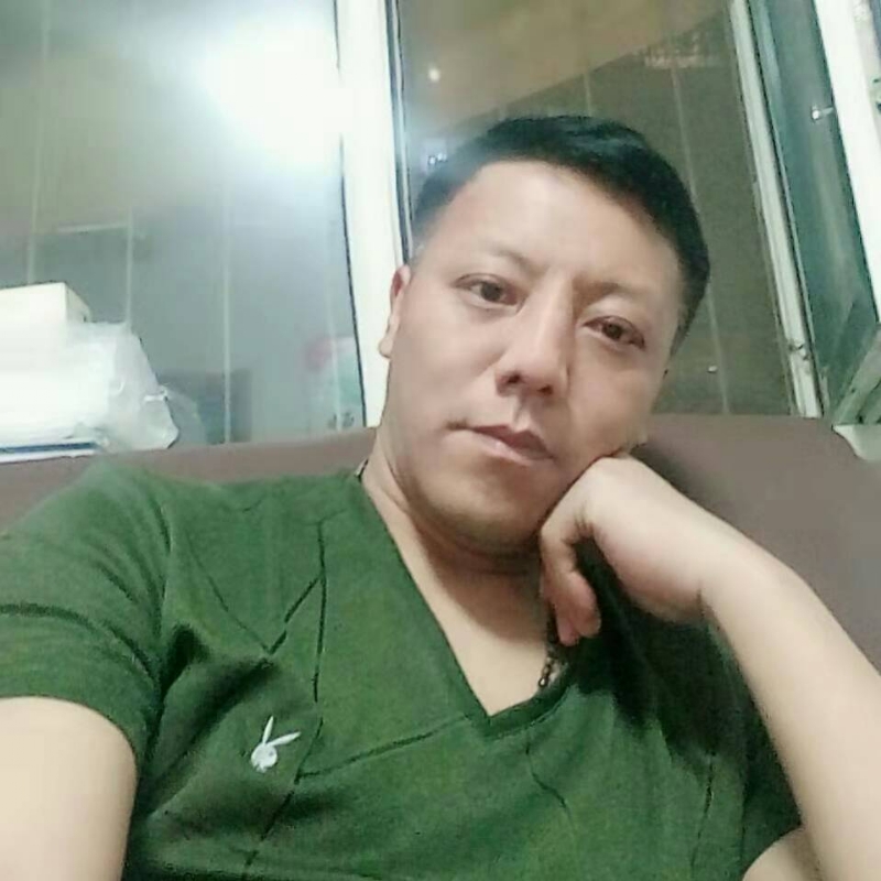 龍行天下的第一张照片--太原相亲服务中心