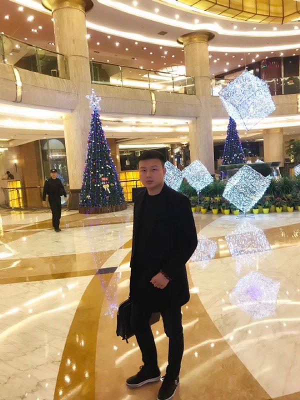 够钟的第一张照片--太原相亲服务中心