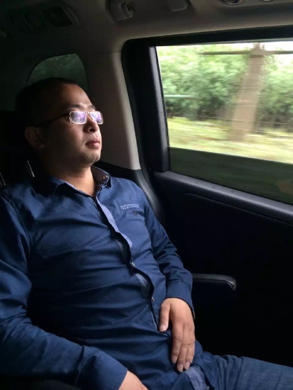 世界那么大的第三张照片--太原相亲服务中心