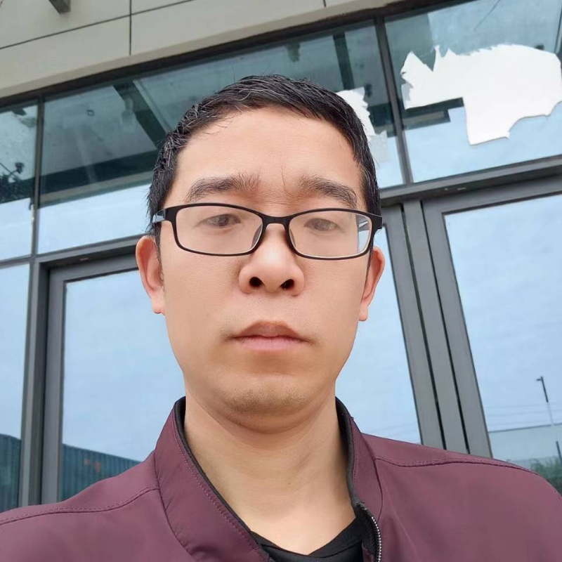 眼镜的第一张照片--太原相亲服务中心