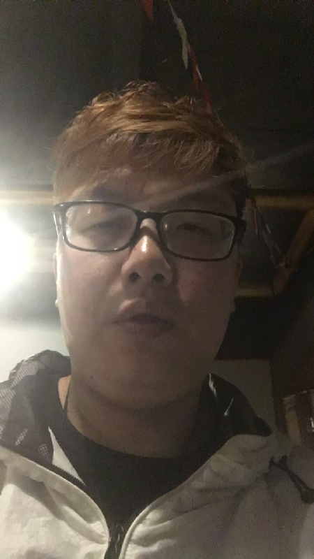 深情久伴更长情的第一张照片--太原相亲服务中心