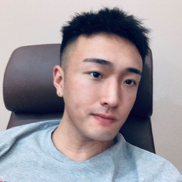 单公子的第一张照片--太原相亲服务中心