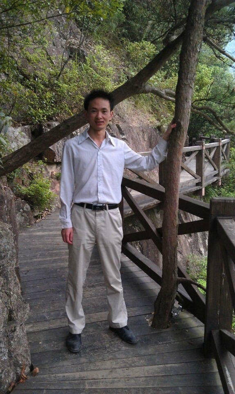 爱尚鞋的第一张照片--太原相亲服务中心