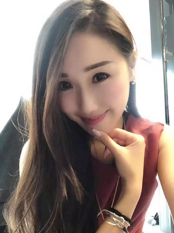 彩蝶的第一张照片--太原相亲服务中心