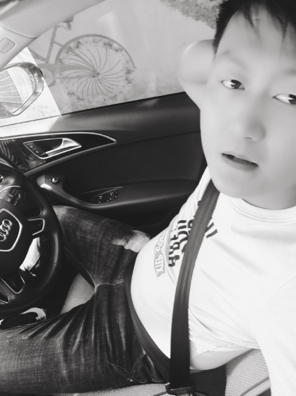 意中人的第一张照片--太原相亲服务中心