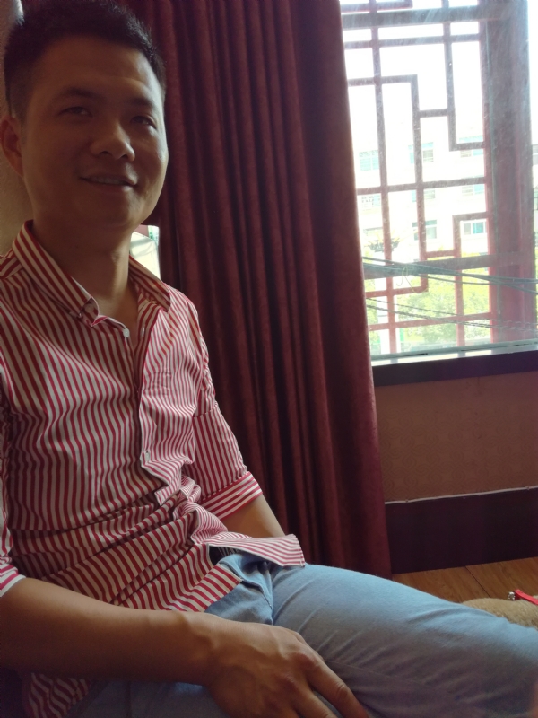 一号车手的第一张照片--太原相亲服务中心