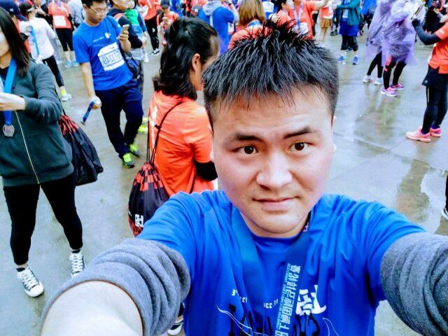 小五在跳舞的第一张照片--太原相亲服务中心