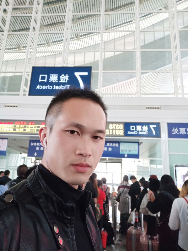 一叶知秋的第一张照片--太原相亲服务中心