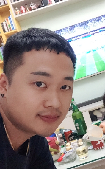 枫叶的第一张照片--太原相亲服务中心