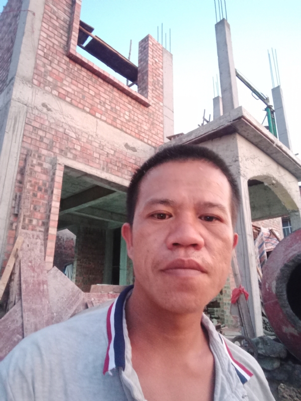 浅笑的第一张照片--太原相亲服务中心