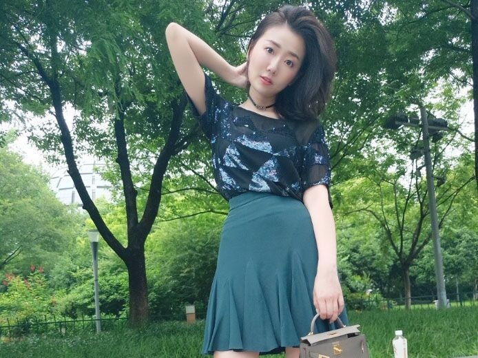 Ella的第三张照片--太原相亲服务中心