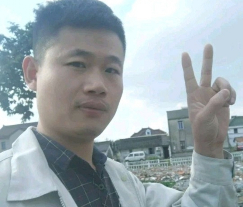 兰花的第一张照片--太原相亲服务中心