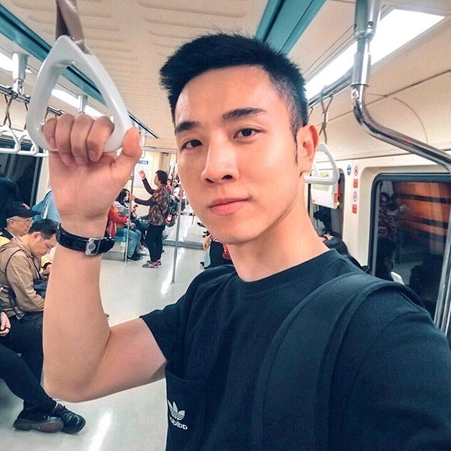 然然男士的第三张照片--太原相亲服务中心