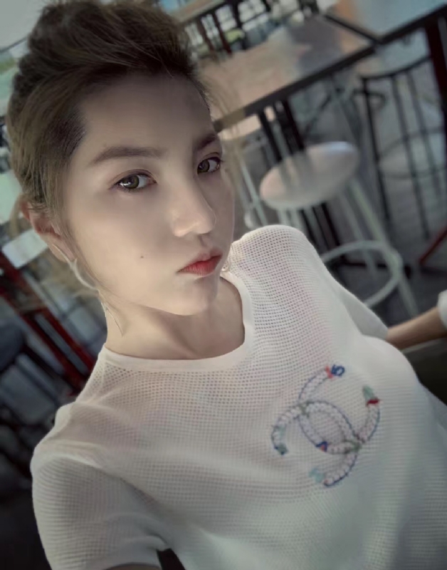 冷冷清秋的第一张照片--太原相亲服务中心