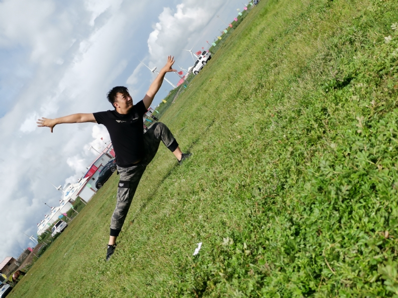 舞者的第一张照片--太原相亲服务中心