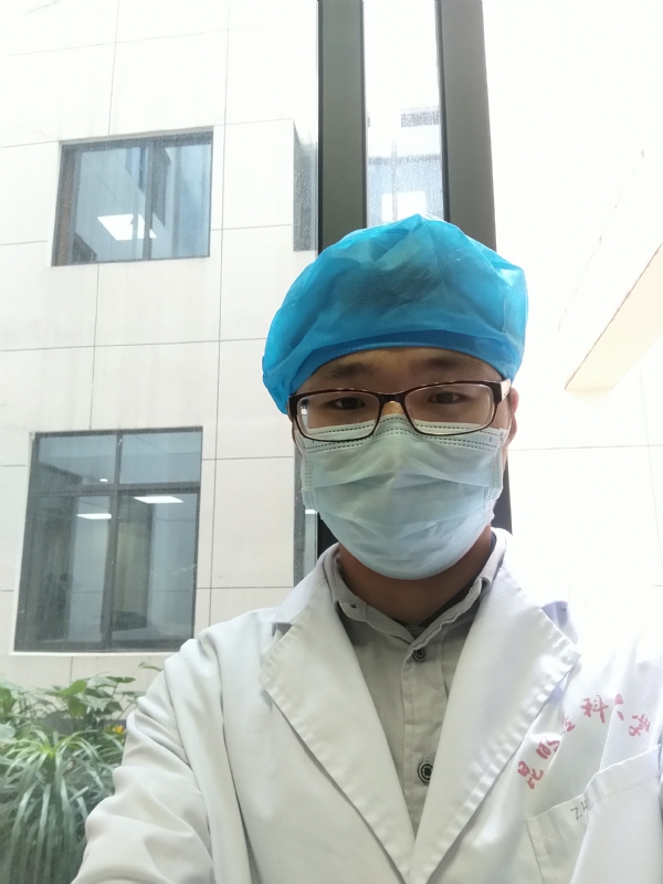 口腔小医生的第一张照片--太原相亲服务中心