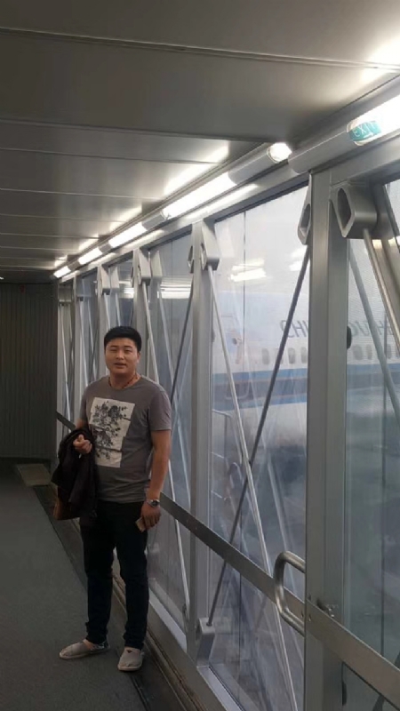 钥的第一张照片--太原相亲服务中心