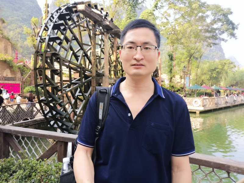 一笑而过的第一张照片--太原相亲服务中心