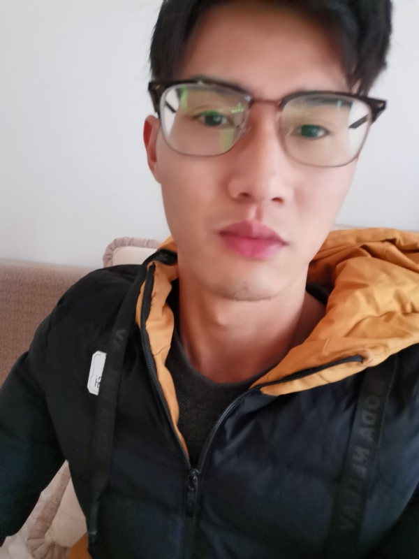 信念坚定始终如一的第一张照片--太原相亲服务中心