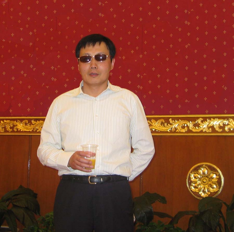 威胜的第二张照片--太原相亲服务中心