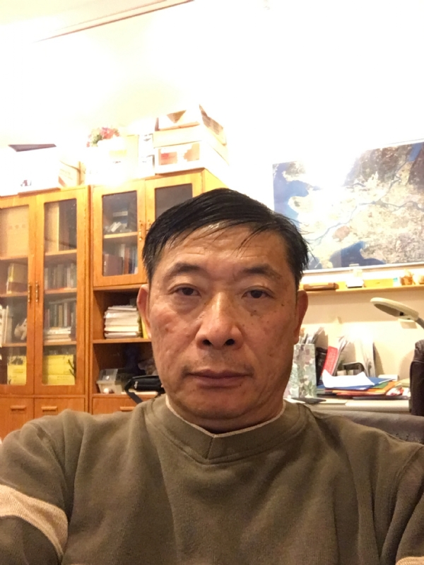 勤劳大力牛的第一张照片--太原相亲服务中心