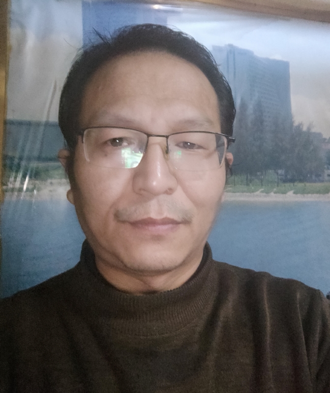 小草的第一张照片--太原相亲服务中心