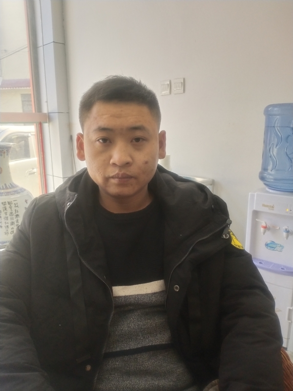 瞿波的第一张照片--太原相亲服务中心
