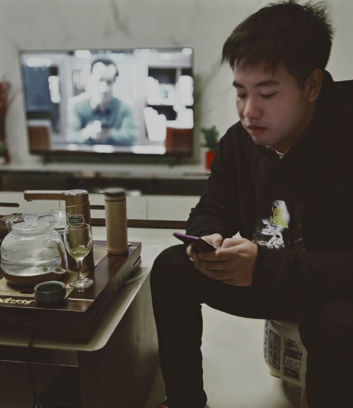 嗯今年能脱单吗的第一张照片--太原相亲服务中心