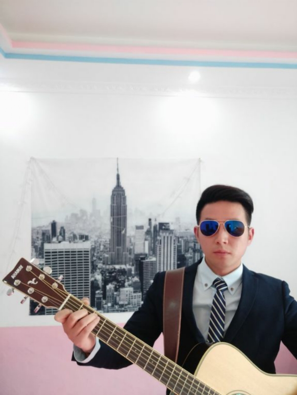 知心男友的第一张照片--太原相亲服务中心