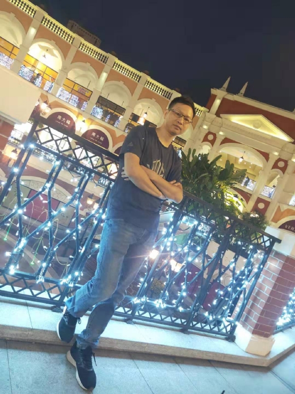 落单恋人的第一张照片--太原相亲服务中心