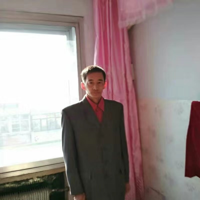 阳光明媚的第一张照片--太原相亲服务中心